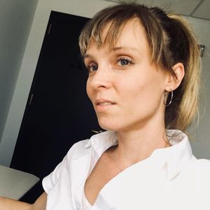 Meet your Posher, Emma